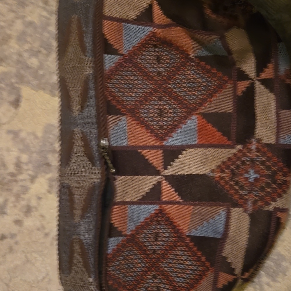 Maruca Geometric Patterned Clutch - image 8